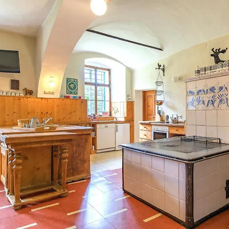 Bauernhof Castello Schloss Lichtengraben *