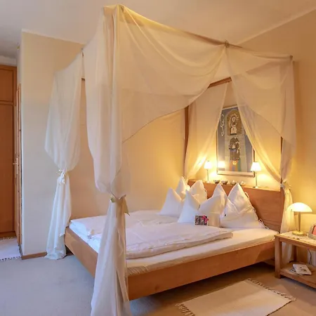 Castello Schloss Lichtengraben