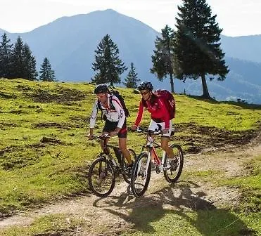 Castello Schloss Lichtengraben 팜스테이 바트상크레온하드임라반탈