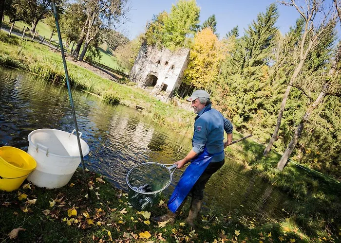 Farma Castello Schloss Lichtengraben