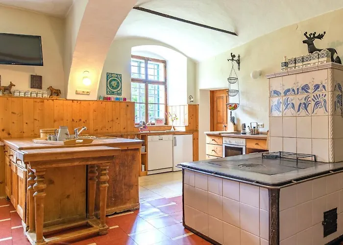 Farma Castello Schloss Lichtengraben *