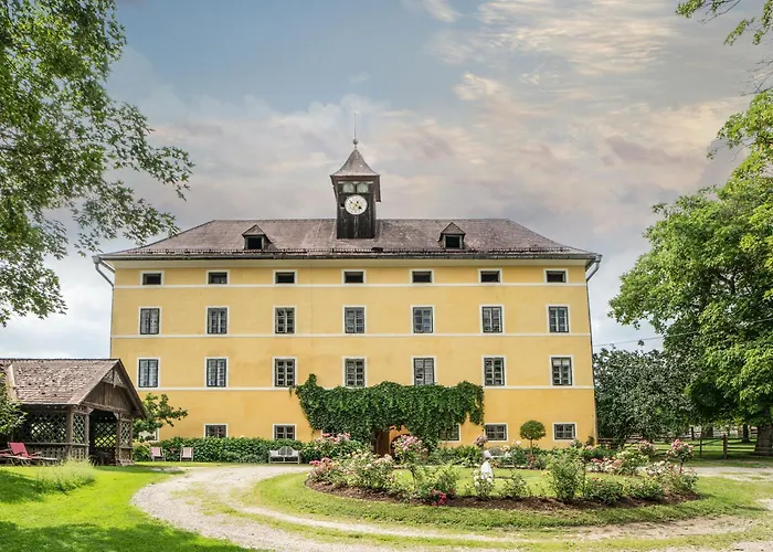 Farma Castello Schloss Lichtengraben